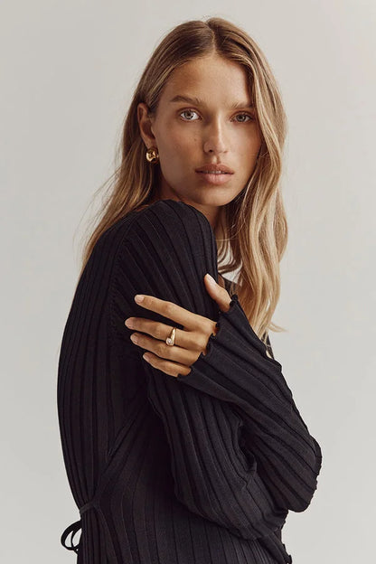 Maxi Dress Women - Ribbed Long Sleeve V-Neckline