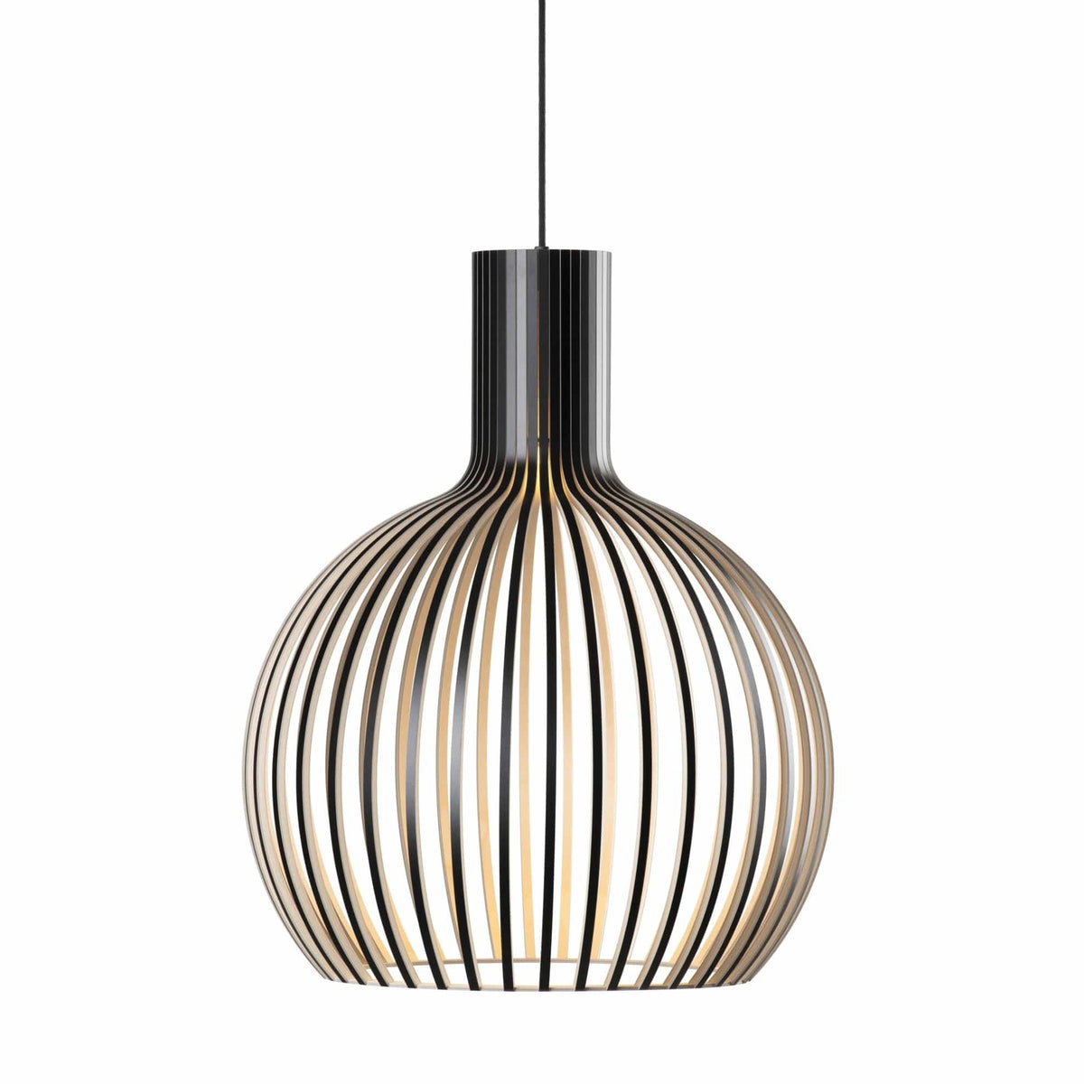 Pendant Light – wooden shade, adjustable height, vintage style