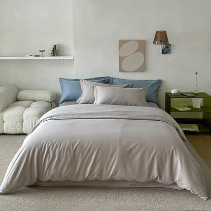 Reversible Cotton Bedding Set – satin finish, hotel closure