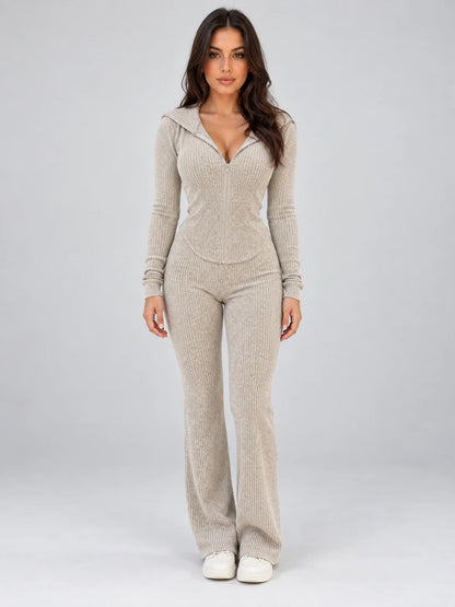 Set Women - Hooded Ribbed Knit with Zip Top and Flared Trousers