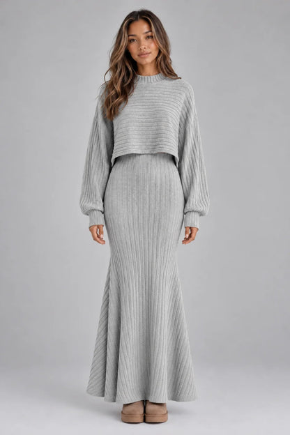Set Women - Ribbed Knit Cropped Jumper and Maxi Skirt