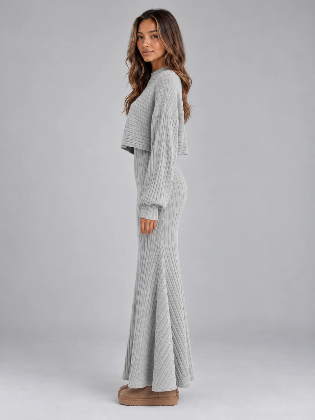 Set Women - Ribbed Knit Cropped Jumper and Maxi Skirt