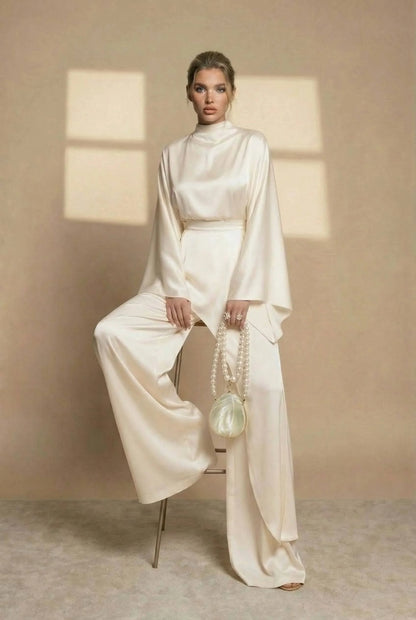 Set Women - Two-Piece Satin Evening Outfit with High Neck Top and Wide Leg Trousers
