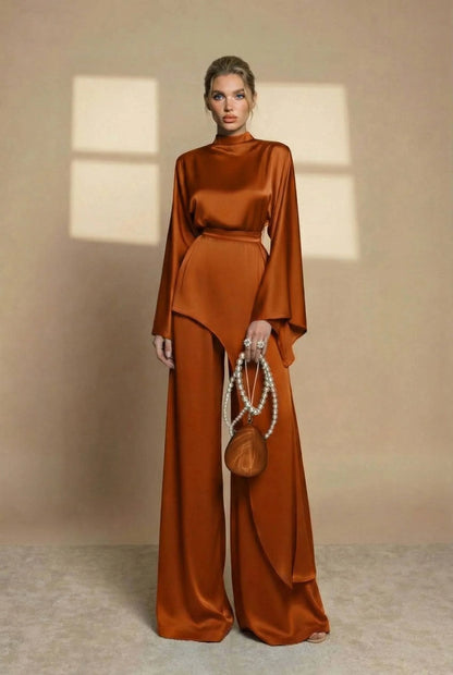 Set Women - Two-Piece Satin Evening Outfit with High Neck Top and Wide Leg Trousers