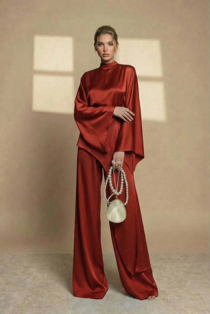 Set Women - Two-Piece Satin Evening Outfit with High Neck Top and Wide Leg Trousers
