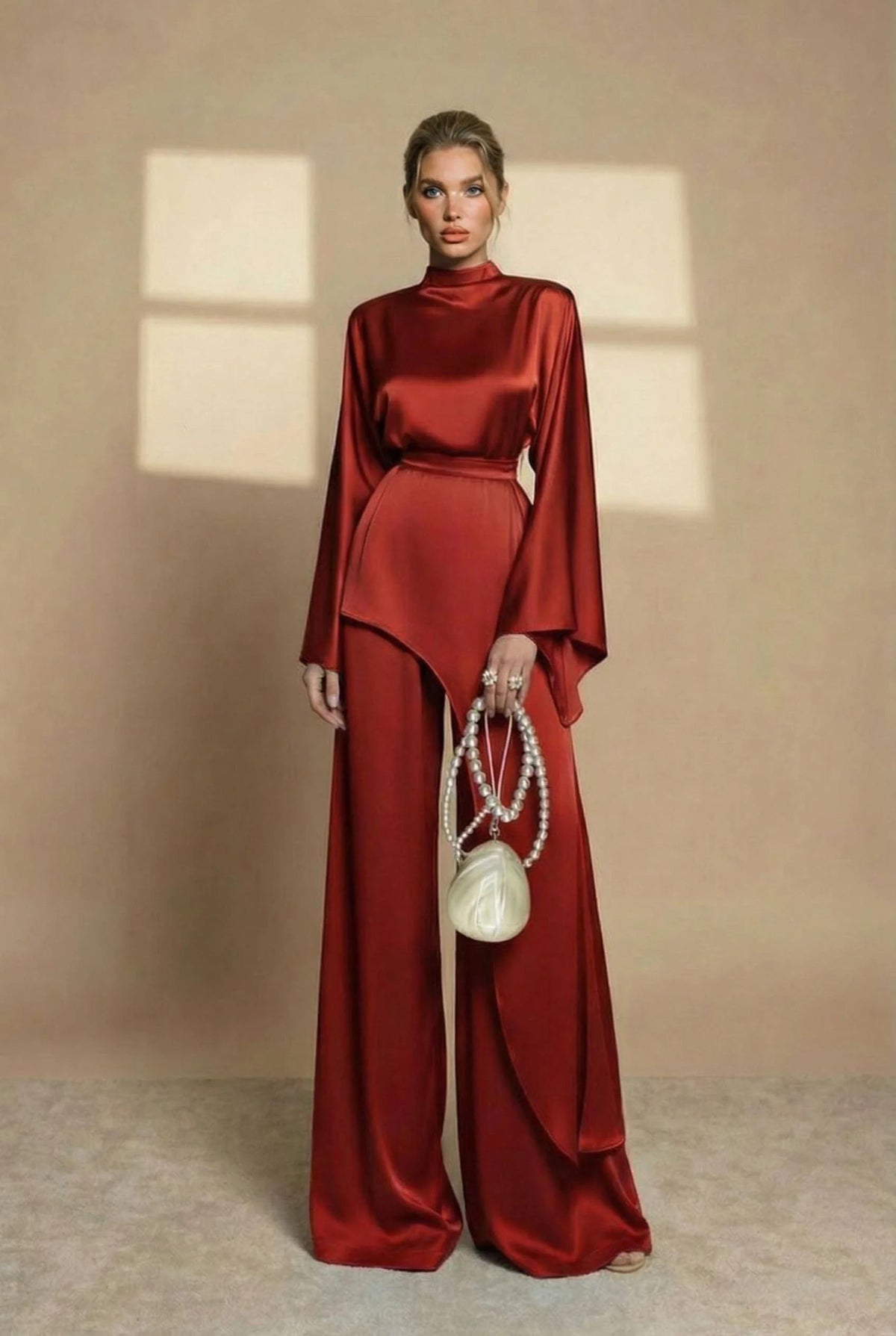 Set Women - Two-Piece Satin Evening Outfit with High Neck Top and Wide Leg Trousers