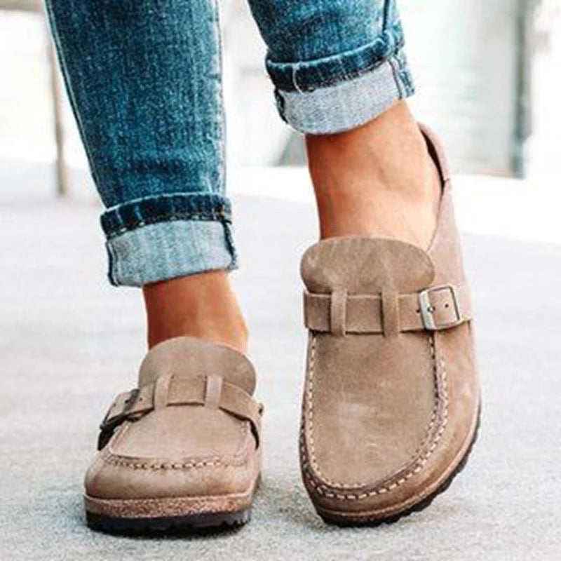 Shoes Women - Slip-On Moccasins with Flexible Sole