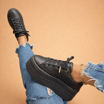 Sneakers Women - Platform Trainers with Supportive Sole