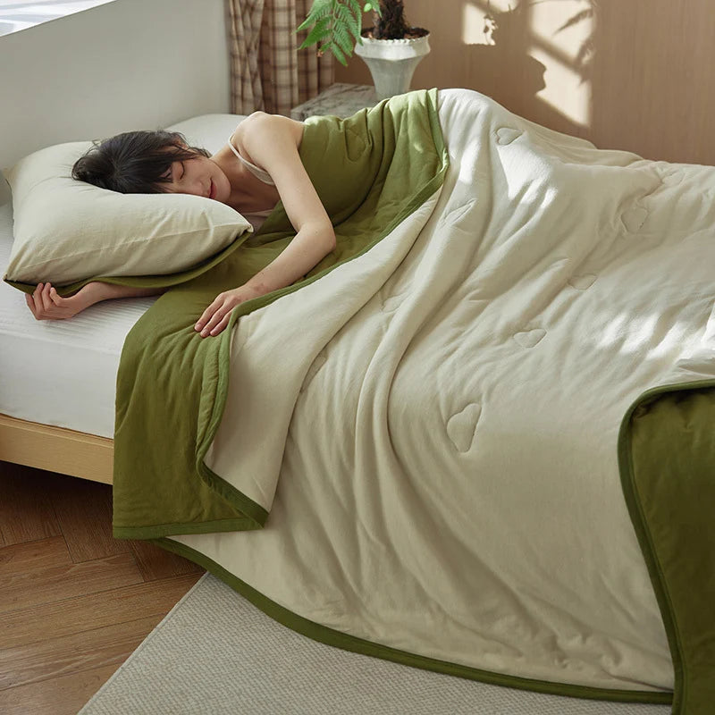Sofa throw – reversible microfibre, lightweight two-tone blanket