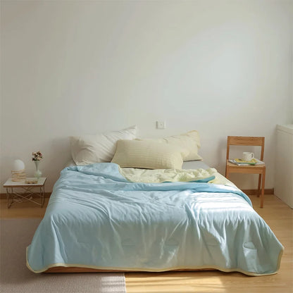 Sofa throw – reversible microfibre, lightweight two-tone blanket