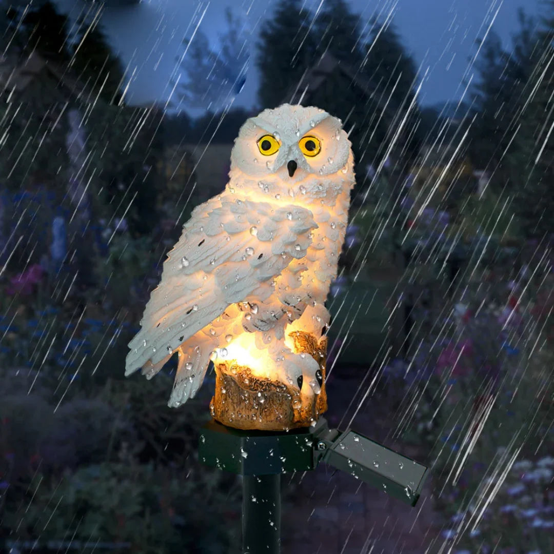Solar Owl Garden Ornament – warm white light, water-resistant