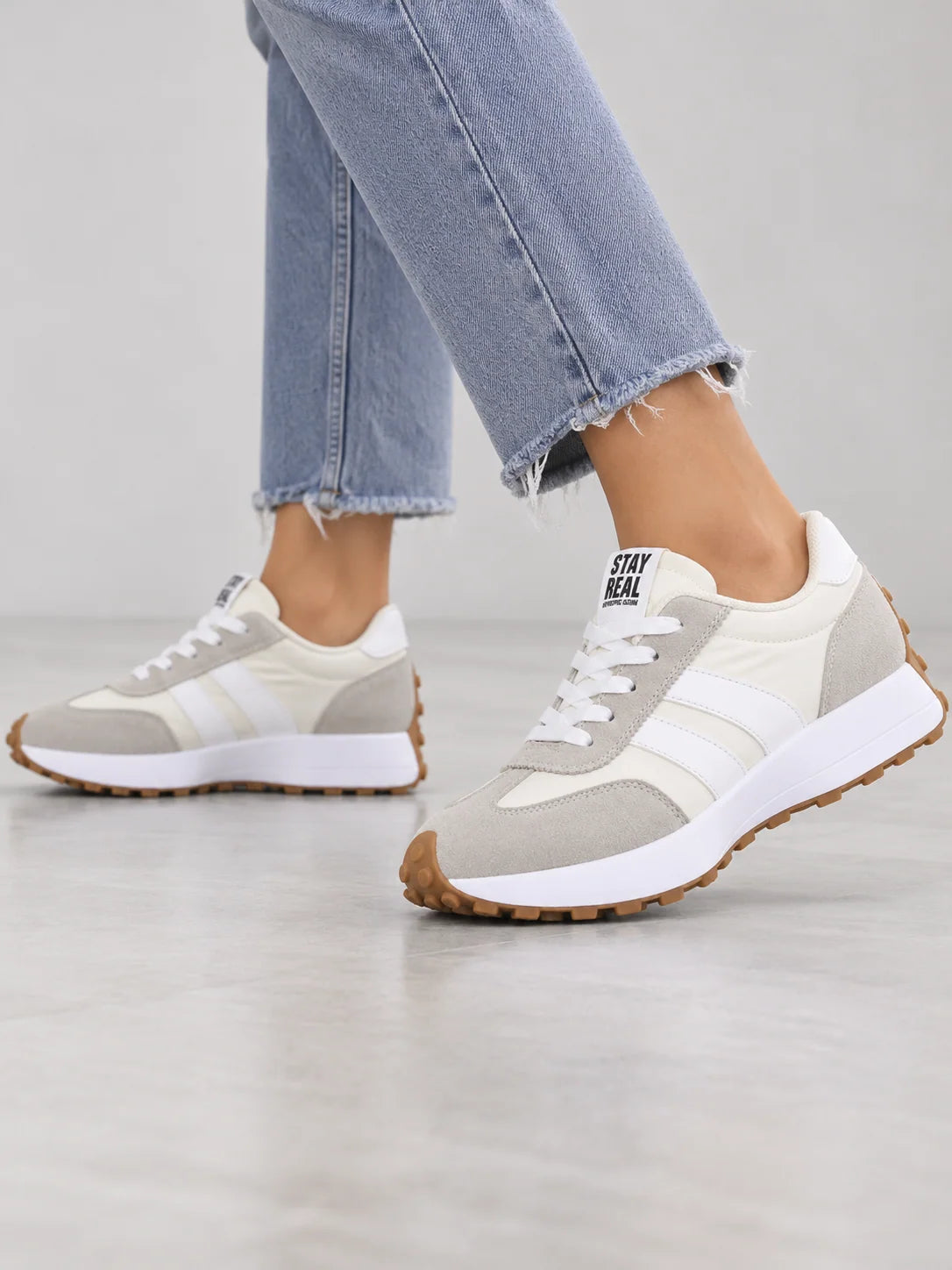 Trainers Women - Chunky Sole Retro Lace-Up