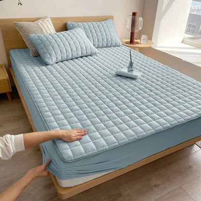 Waterproof Mattress Protector – moisture barrier, hygienic protection