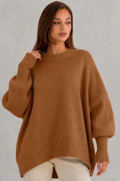 Sweater Women - Oversized Crew Neck Jumper with Asymmetric Hem