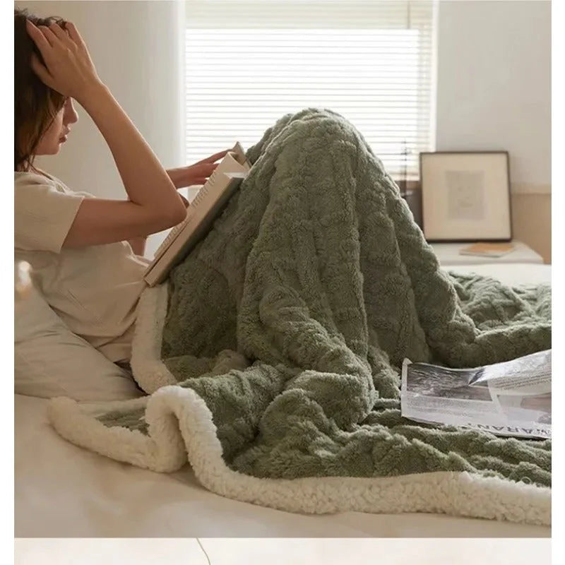 Wool Fleece Throw Blanket – warm winter layer for sofa and bed